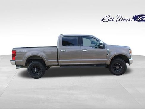 Used 2020 Ford F250 XLT w/ Tremor Off-Road Package AWD/4WD image 4