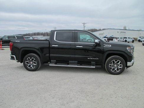New 2026 GMC Sierra 1500 SLT w/ SLT Premium Plus Package image 3