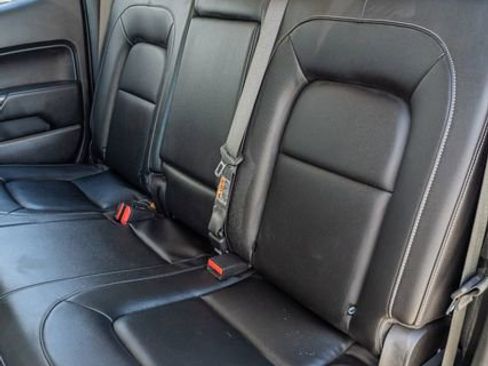 Used 2018 Chevrolet Colorado ZR2 image 35