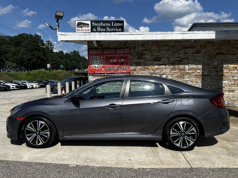 Used 2017 Honda Civic EX-T image 3