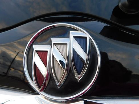 Used 2018 Buick Enclave Premium w/ Experience Buick Package image 14