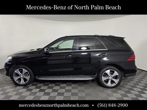 Used 2017 Mercedes-Benz GLE 350 image 3