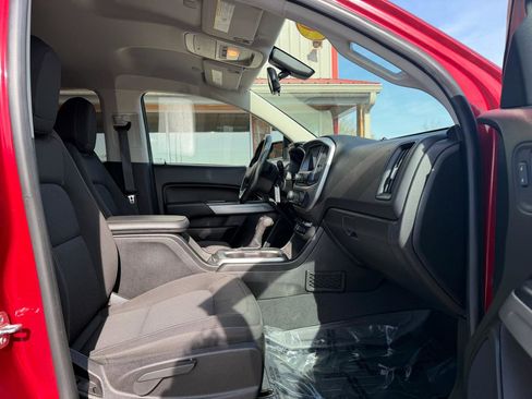 Used 2019 Chevrolet Colorado LT w/ LT Convenience Package image 22