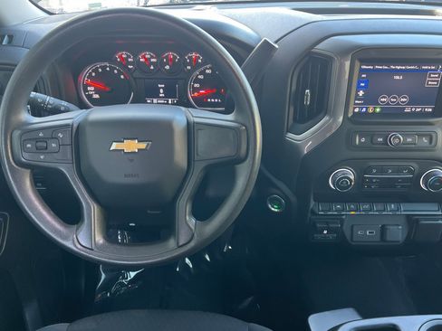 Used 2024 Chevrolet Silverado 1500 Custom image 14