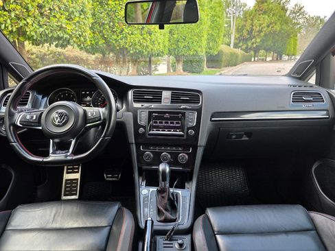 Used 2015 Volkswagen GTI SE w/ Lighting Package (SEL) image 14