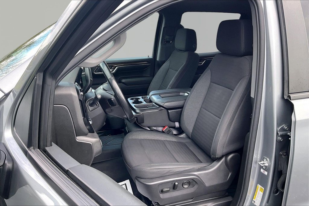 Used 2024 Chevrolet Silverado 1500 RST w/ Protection Package AWD/4WD image 25