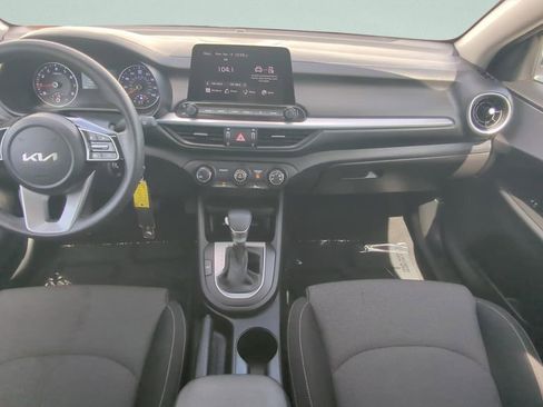 Used 2023 Kia Forte LXS FWD image 10