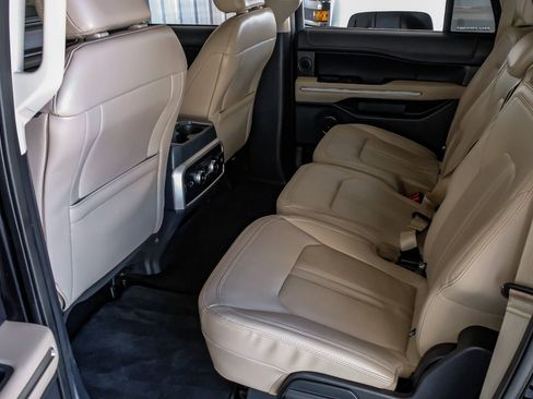 Used 2022 Ford Expedition Max Limited image 36