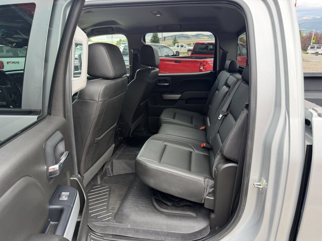 Used 2018 Chevrolet Silverado 3500 LT w/ LT Convenience Package AWD/4WD image 9