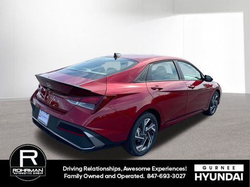 New 2025 Hyundai Elantra Sport w/ Cargo Package image 10