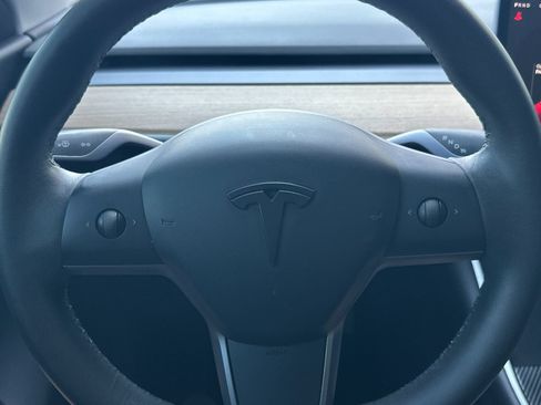 Used 2020 Tesla Model Y Long Range AWD/4WD image 21