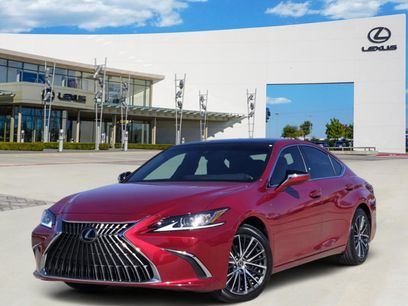 Certified 2025 Lexus ES 350 w/ Premium Package