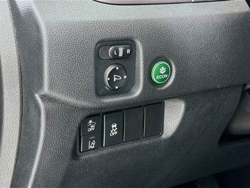 Used 2021 Honda Pilot Special Edition image 11