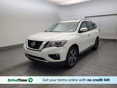 Used 2020 Nissan Pathfinder Platinum FWD image 1