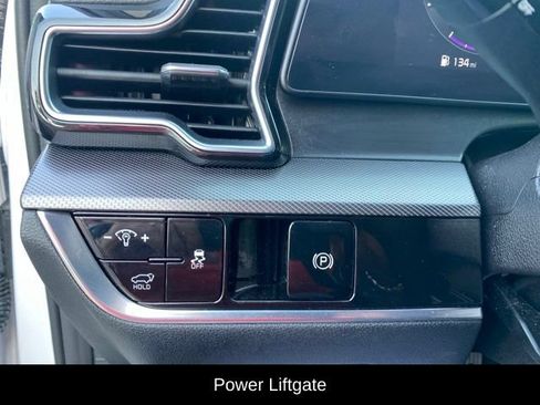 Used 2025 Kia Sportage SX FWD image 9