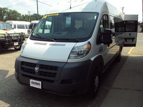 Used 2014 RAM ProMaster 3500 FWD image 4