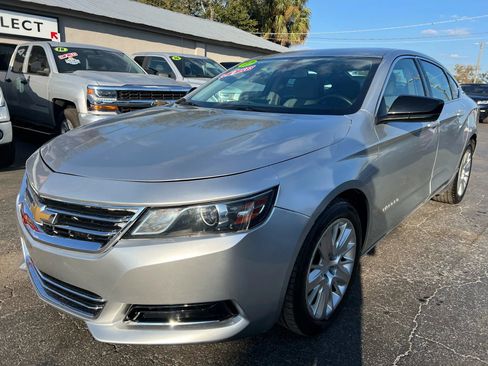 Used 2017 Chevrolet Impala LS image 2