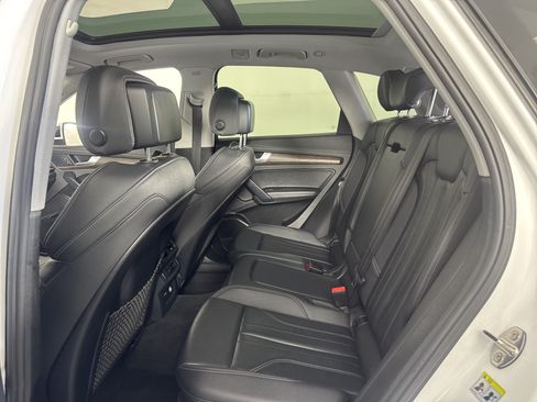 Used 2024 Audi Q5 2.0T Premium Plus AWD/4WD image 18