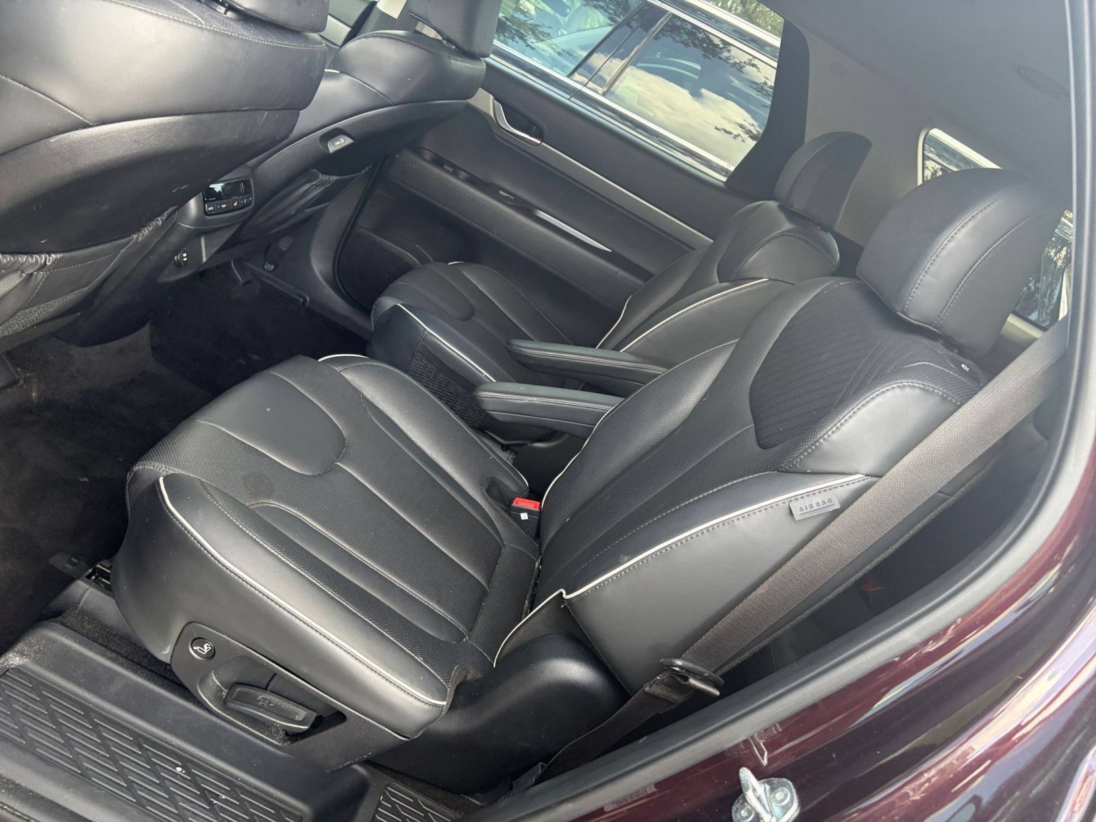Used 2024 Hyundai Palisade SEL FWD image 27