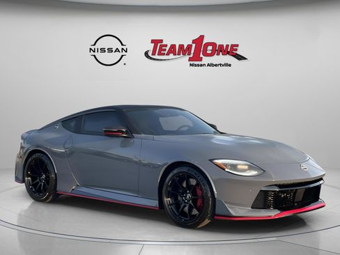 Used 2026 Nissan Z NISMO w/ Floor Mat Package RWD image 1