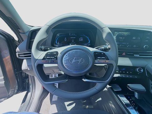 New 2026 Hyundai Elantra SEL Sport Premium FWD image 8