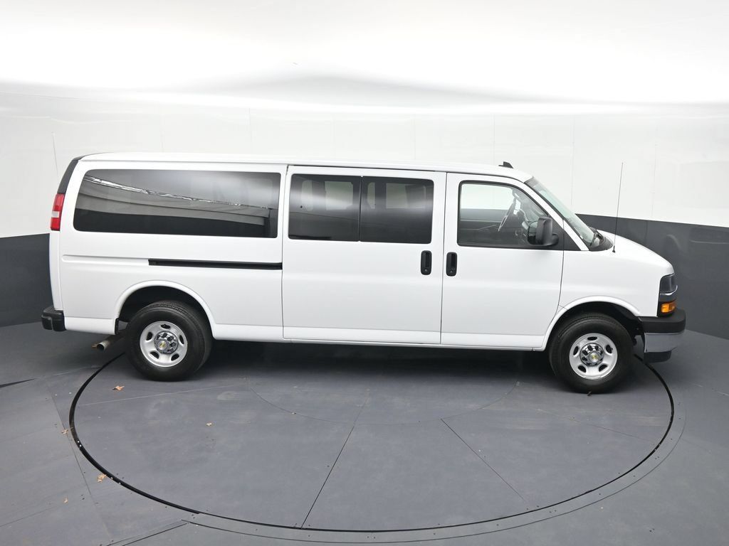 Certified 2024 Chevrolet Express 3500 LT w/ LT Preferred Equipment Group RWD image 26