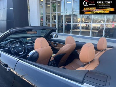 Used 2019 BMW 430i Convertible w/ Convenience Package image 16