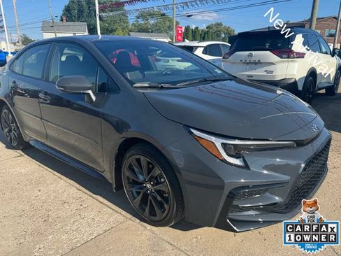 Used 2026 Toyota Corolla SE AWD/4WD image 1