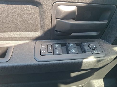 New 2025 RAM 2500 Tradesman image 30