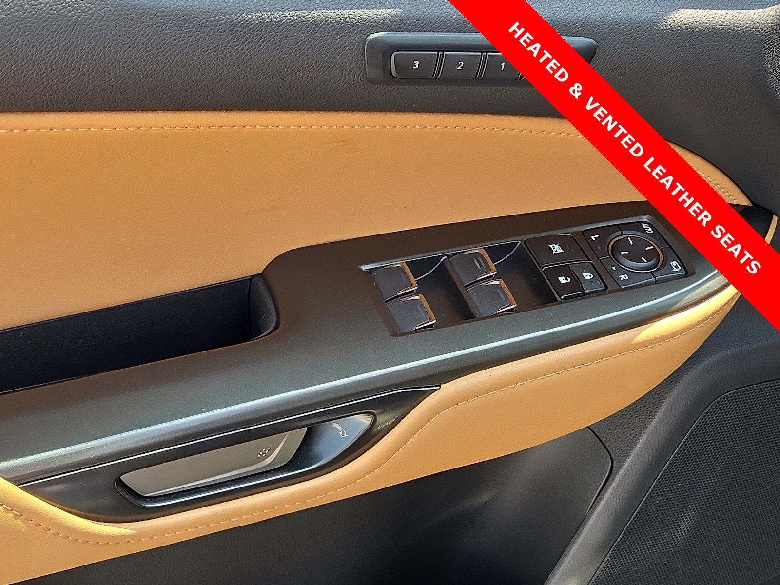 Used 2024 Lexus NX 250 FWD image 13