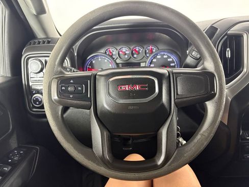 Used 2020 GMC Sierra 2500 4x4 Crew Cab w/ Gooseneck/5TH Wheel Package image 23