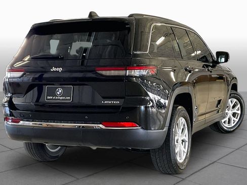 Used 2023 Jeep Grand Cherokee Limited RWD image 12