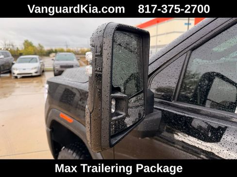 Used 2024 GMC Sierra 2500 AT4 w/ Max Trailering Package image 5