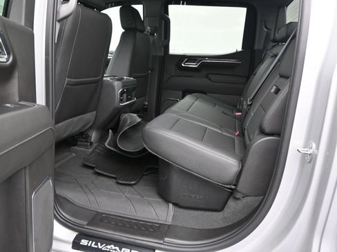 Used 2022 Chevrolet Silverado 1500 LTZ RWD image 15