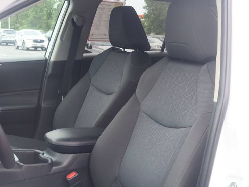 Used 2025 Toyota RAV4 XLE w/ Weather Package AWD/4WD image 24