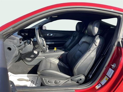 Used 2024 Ford Mustang GT Premium image 11