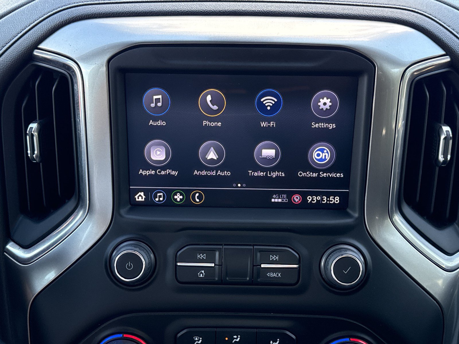 Used 2021 Chevrolet Silverado 1500 RST w/ Bed Protection Package AWD/4WD image 21