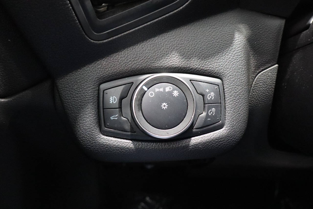 Used 2019 Ford Escape SE FWD image 19