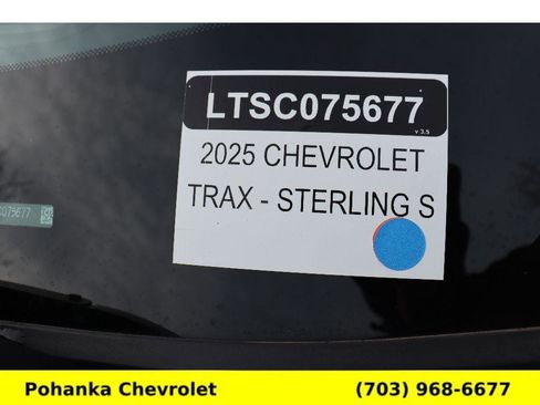 Certified 2025 Chevrolet Trax RS w/ Driver Confidence Package image 35