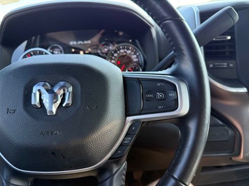 Used 2023 RAM 2500 Big Horn w/ Level 1 Equipment Group AWD/4WD image 11