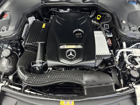 Used 2017 Mercedes-Benz E 300 image 53