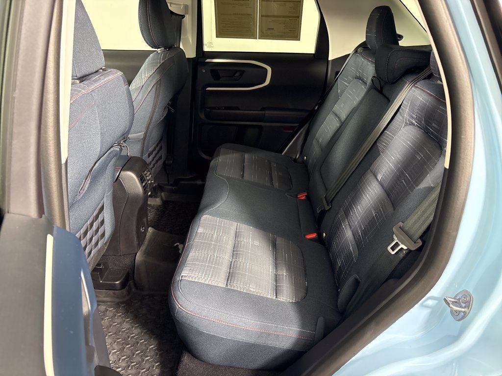 Certified 2023 Ford Bronco Sport Heritage w/ Heritage Convenience Package AWD/4WD image 31