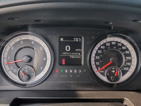 Used 2021 RAM 1500 Classic SLT AWD/4WD image 13