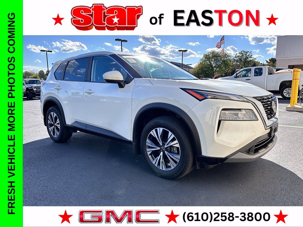 Used 2023 Nissan Rogue SV AWD/4WD image 1