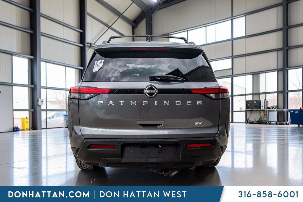 Used 2022 Nissan Pathfinder SV FWD image 31