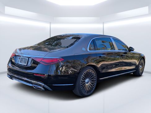 New 2026 Mercedes-Benz Maybach S 580 4MATIC image 6