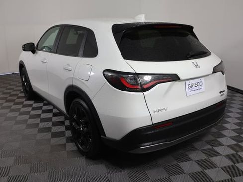 Certified 2025 Honda HR-V Sport image 6