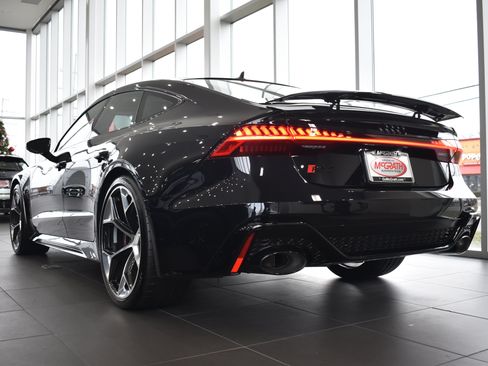 New 2025 Audi RS 7 Performance image 10