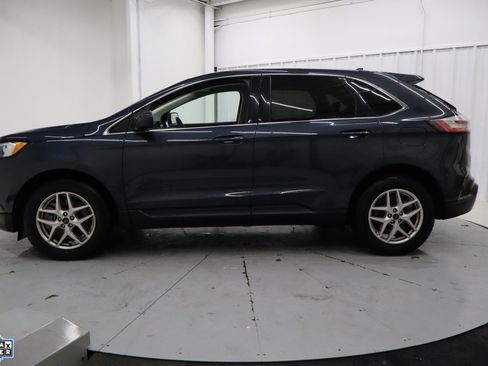 Used 2023 Ford Edge SEL image 9