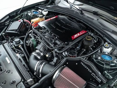 Used 2020 Chevrolet Camaro ZL1 image 34